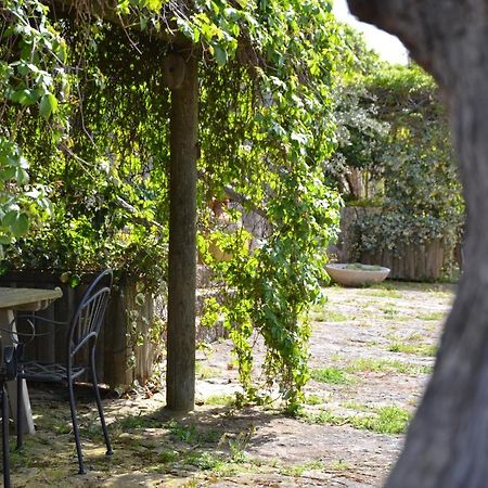 Masseria Montanaro Cisternino Eksteriør bilde