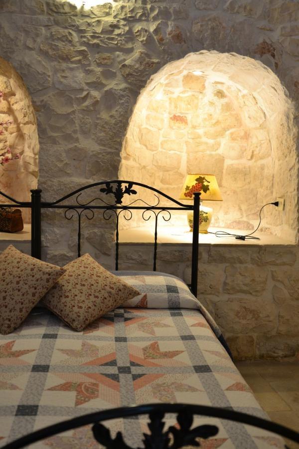 Masseria Montanaro Cisternino Eksteriør bilde
